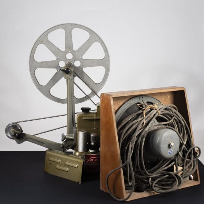 16mm magis rome projector 18