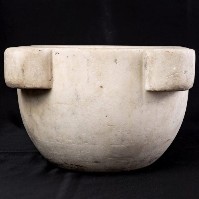 17th century florentine apothecary mortar greek marble of thassos 1