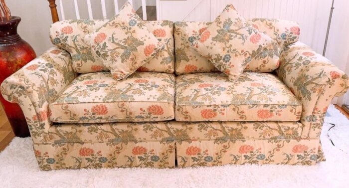 1990s deluxe kindel sofa 5942