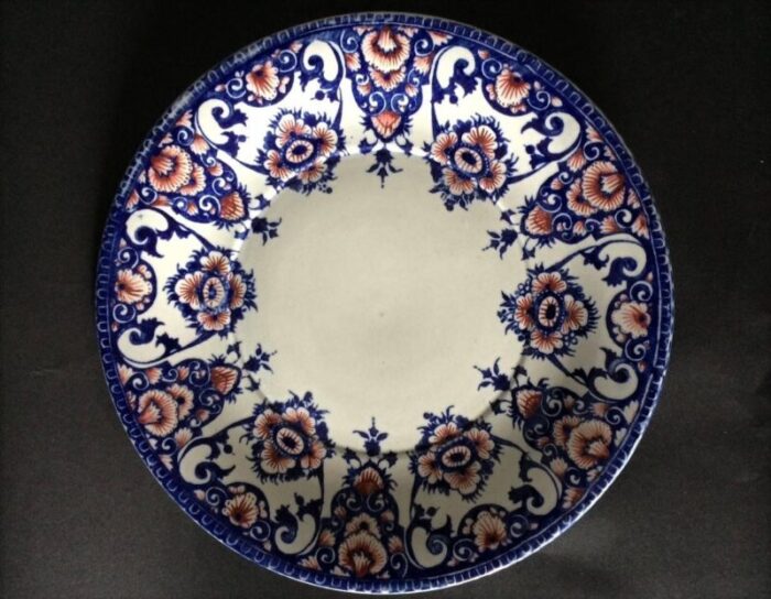 19th century red and blue faience plate from gien 2