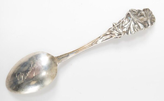 20th century sterling silver floral pattern spoon of daylily by r blackinton 4