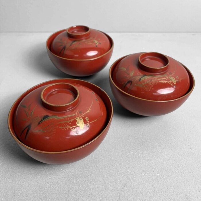 20th century taisho urushi maki e rice and soup bowls japan set of 3 1