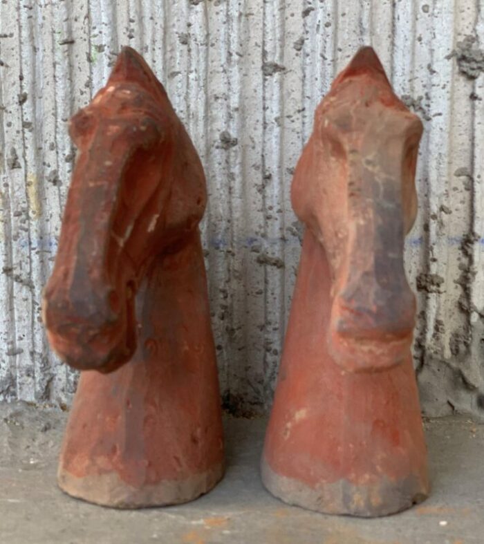 ancient han dynasty gray red pottery horse heads set of 4 15