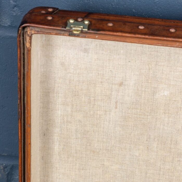 antique 20th century suitcase in natural cow hide from louis vuitton france 1910s 15