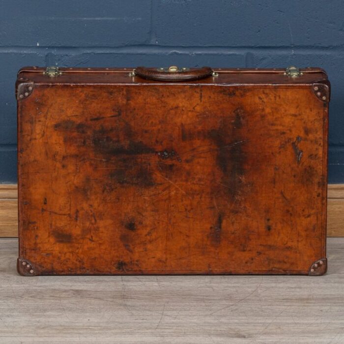 antique 20th century suitcase in natural cow hide from louis vuitton france 1910s 26