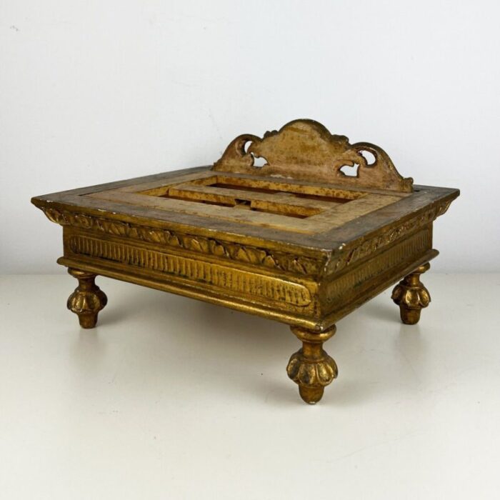 antique book stand in gilt wood 4