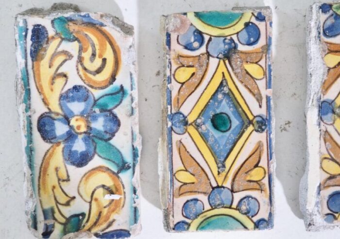 antique glazed tiles set of 14 5