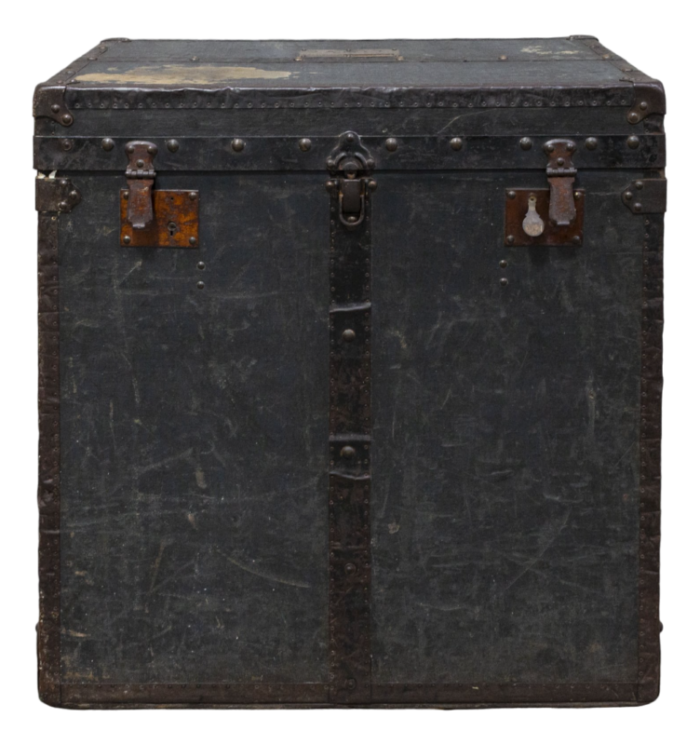 antique travel trunk 1890s 8833