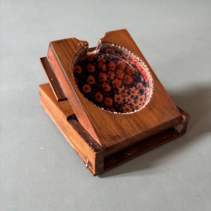 antique wooden pocket watch box 3