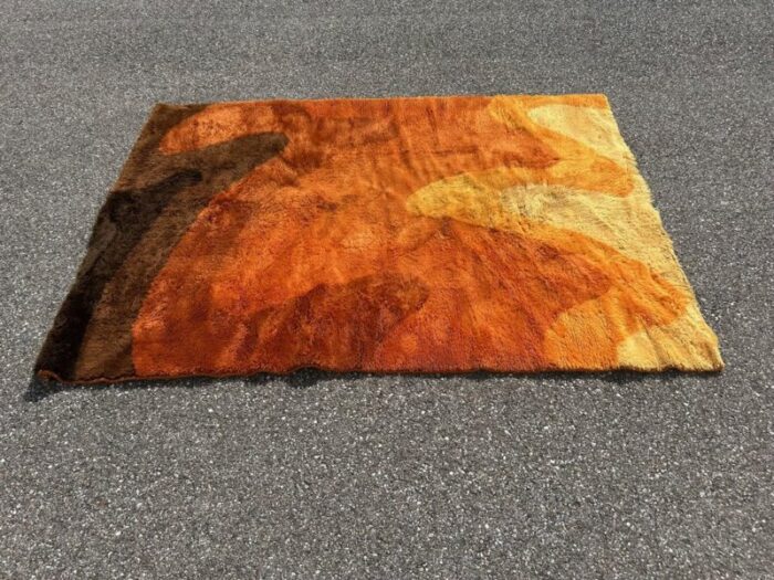 bergoss orange rug 1970s 2