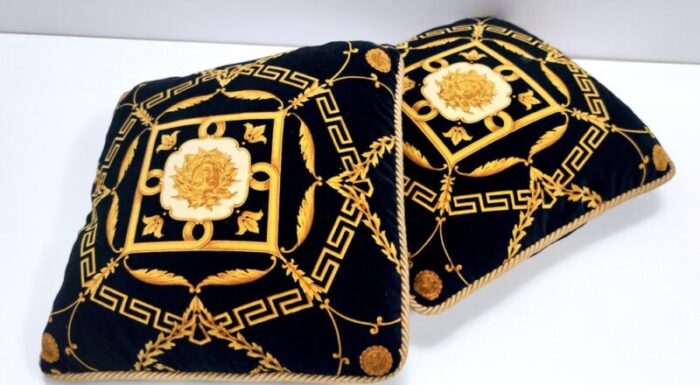 black throw pillows from gianni versace 1980s set of 2 5