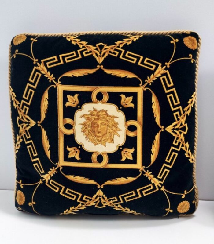 black throw pillows from gianni versace 1980s set of 2 6