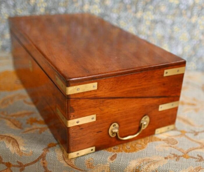 campaign writing slope luggage box desk 1870s 3