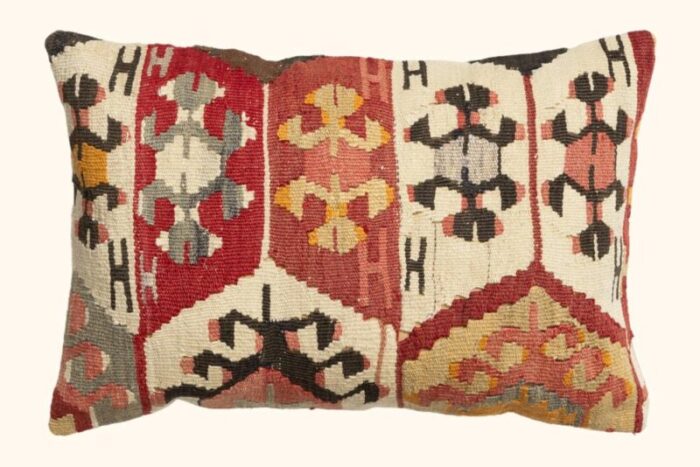 cangul kilim cushion 1