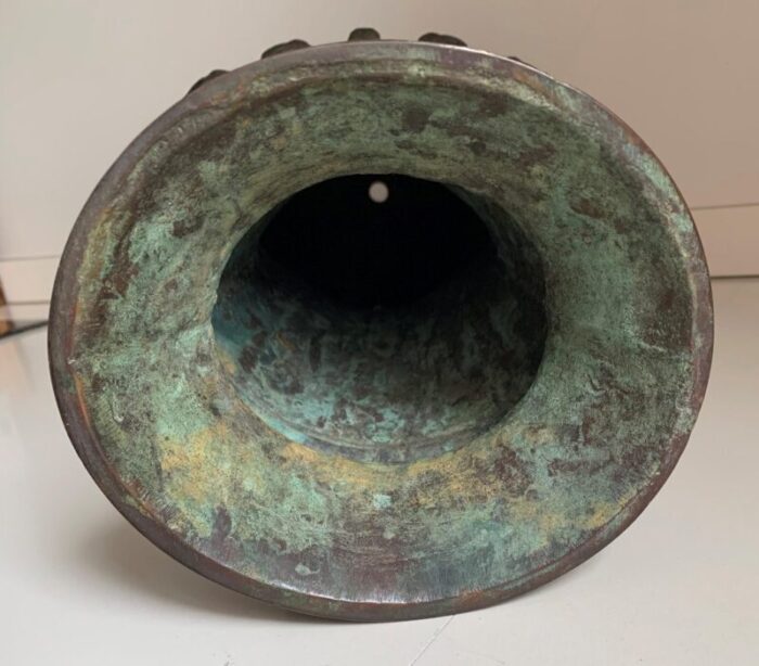 chinese achaistic late shang dynasty inlaid bronze gu vessel 7