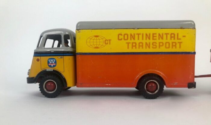 continental transport delivery van 1950s 8