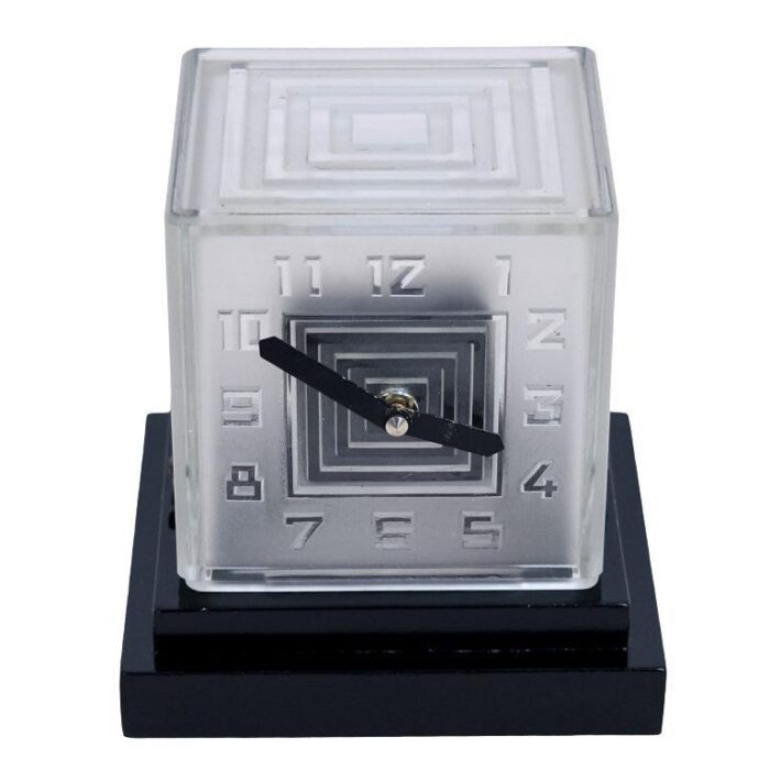 cubist table clock 1931 5247