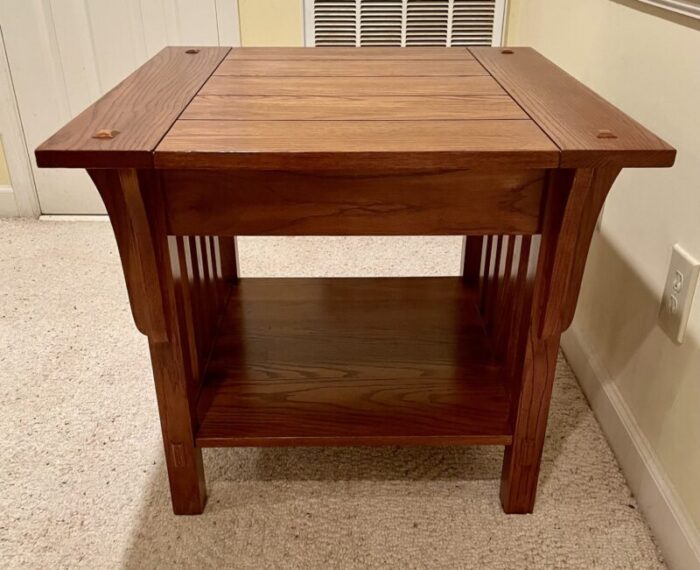 early 21st century mission style oak side table 8112