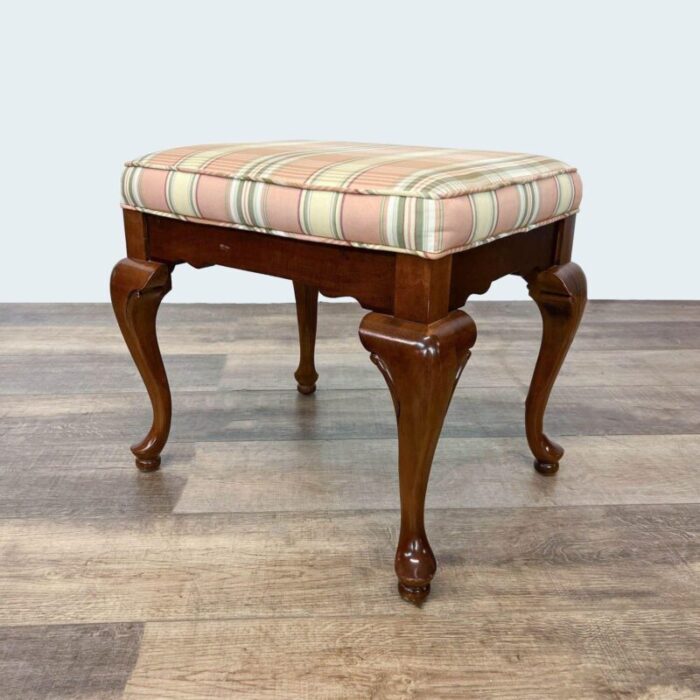 english country style ottoman with plaid seat 4110