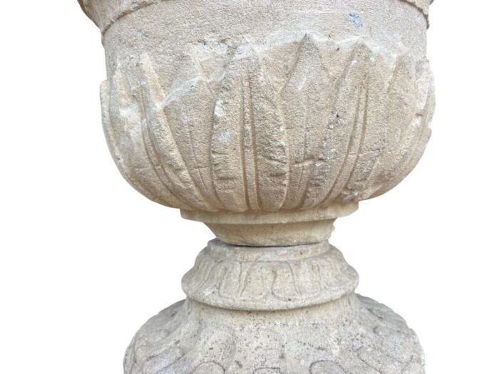 georgian limestone urn from wall hall hertfordshire 5277