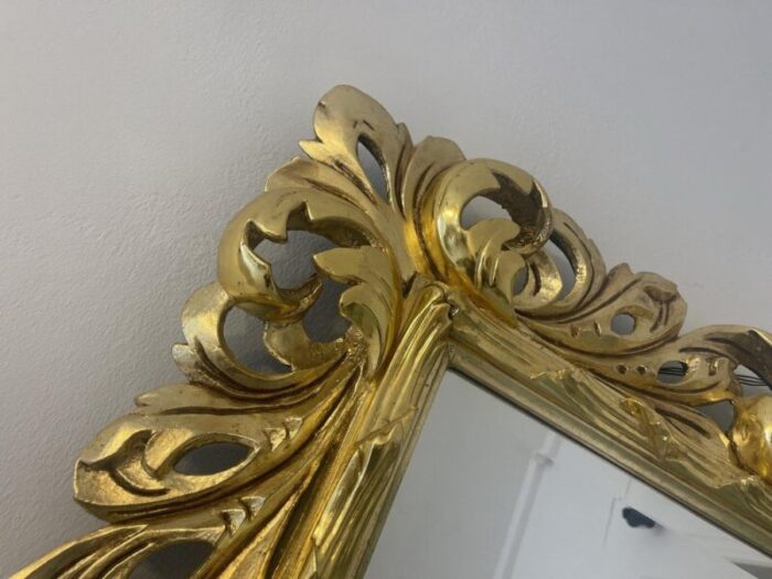 gilded florentine mirror with acanthus leaf carving 13