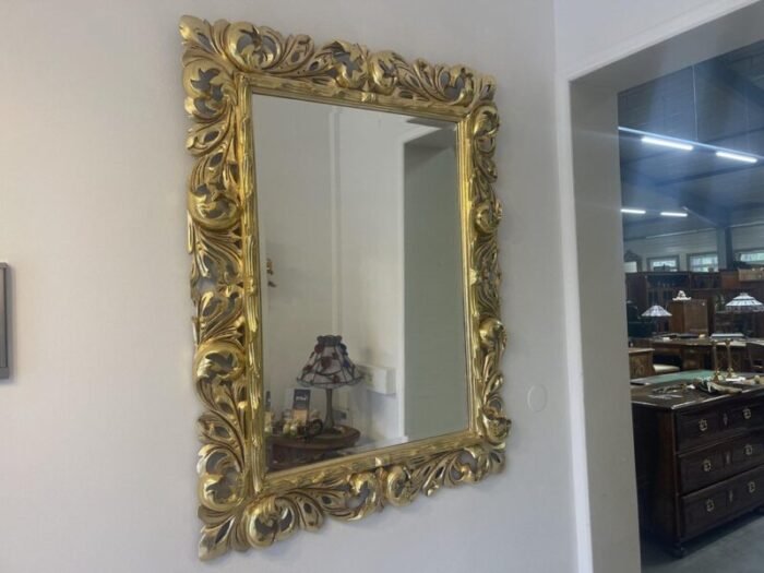 gilded florentine mirror with acanthus leaf carving 16