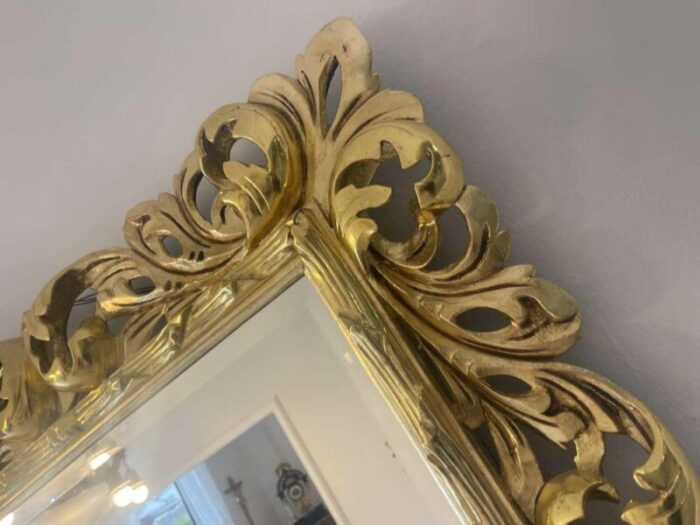 gilded florentine mirror with acanthus leaf carving 22