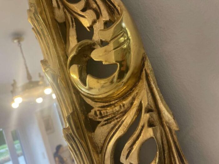 gilded florentine mirror with acanthus leaf carving 23