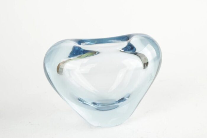 heart shaped vase by per luetken for holmegaard 1