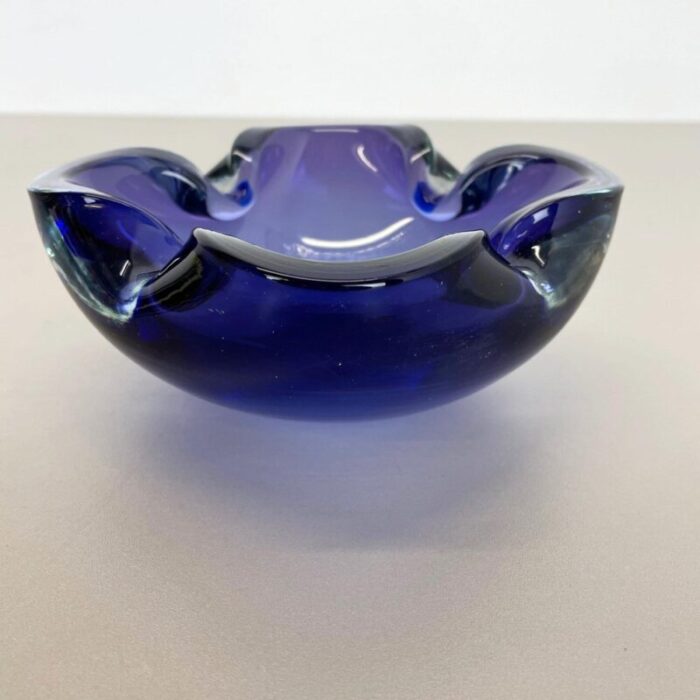 heavy blue murano glass shell bowl or ashtray italy 1970s 11