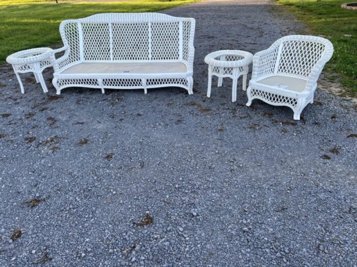 lane venture wicker outdoor seating and tables 4 pieces 9124