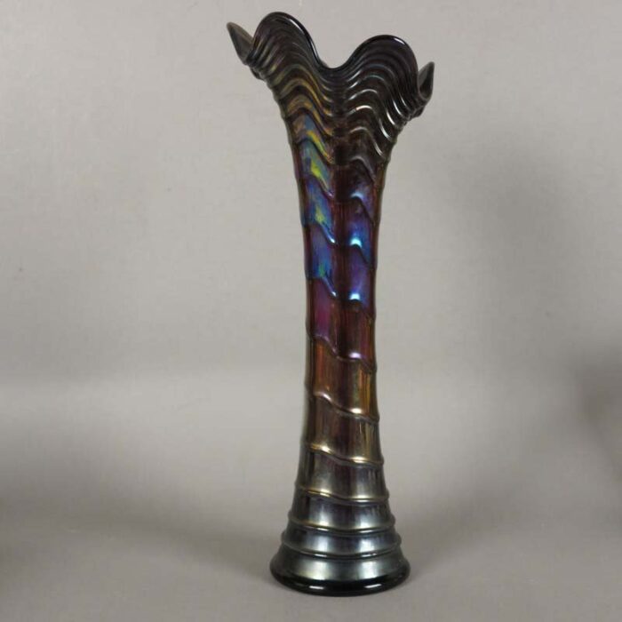 large art nouveau iridescent glass vase 1