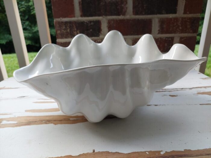 large mid 20th century ceramic clam shell dish 0327