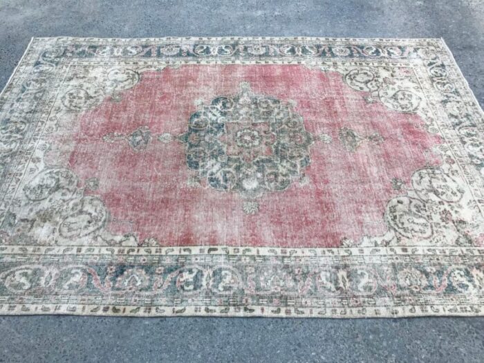 large vintage pale pink rug with medallion design 1980s 1033