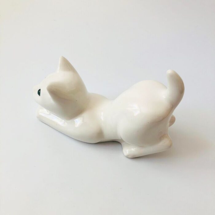 large vintage white ceramic cat by elpa alcobaca portugal 5410