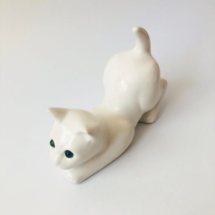 large vintage white ceramic cat by elpa alcobaca portugal 8702