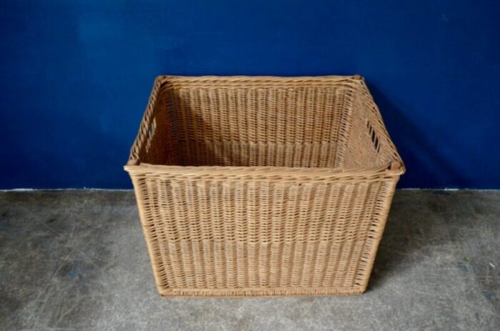 large woven wicker trunk 1970s 6