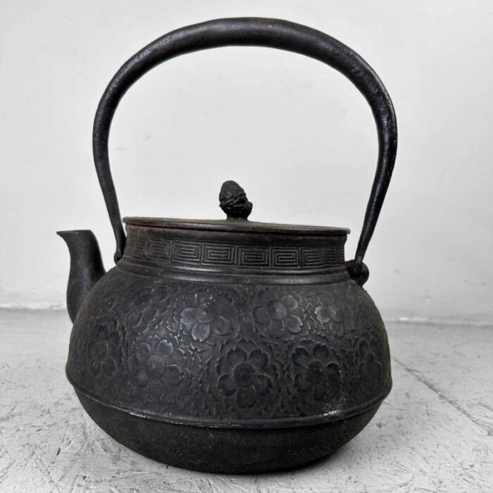 late meiji teapot japan 1890s 8