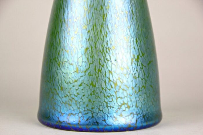 loetz glass vase crete papillon by koloman moser for e bakalowits 1899 2