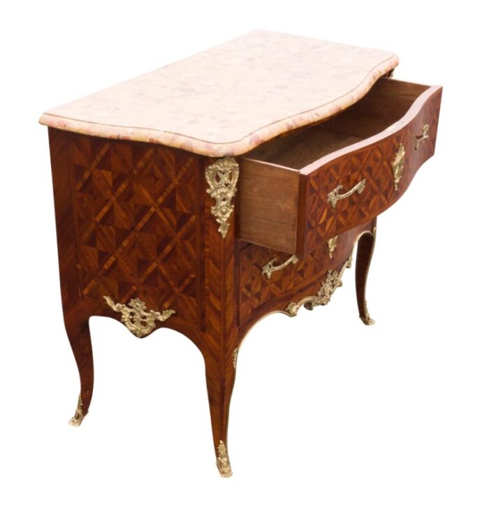 louis xv kingwood and parquetry commode 3934