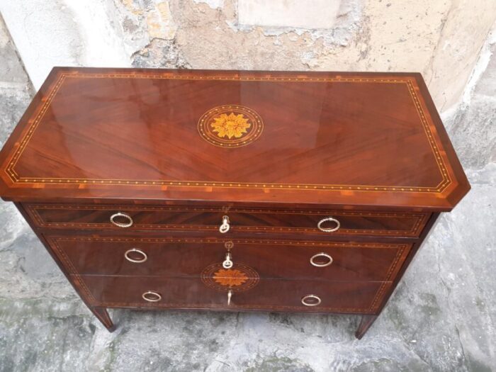 louis xvi dresser 1700s 0946