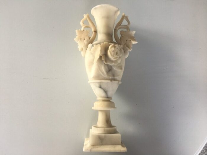 marble vase 1900s 2