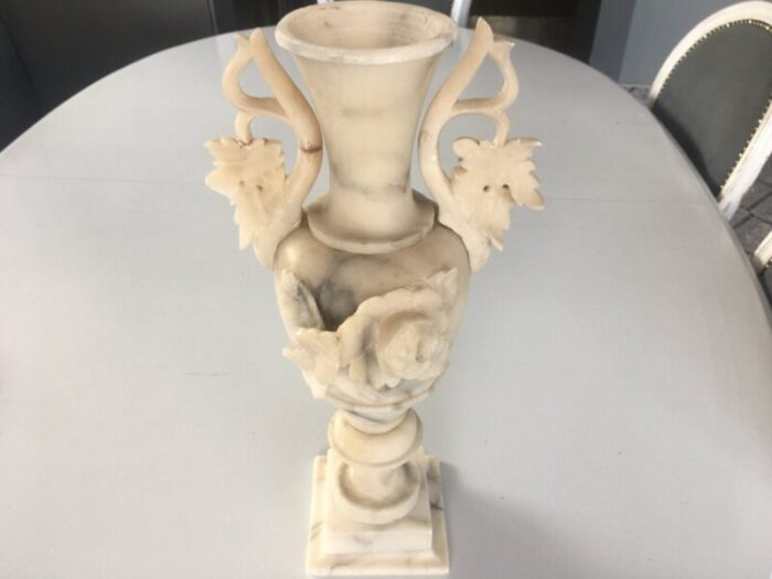 marble vase 1900s 22