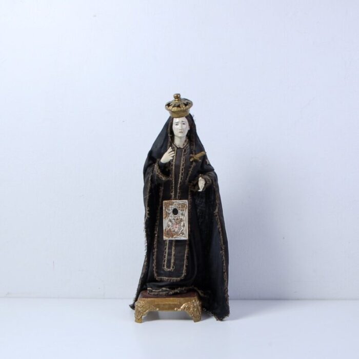 maria addolorata figurine in ceramic 1