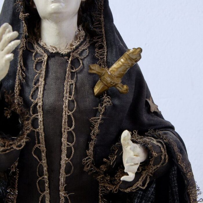 maria addolorata figurine in ceramic 10