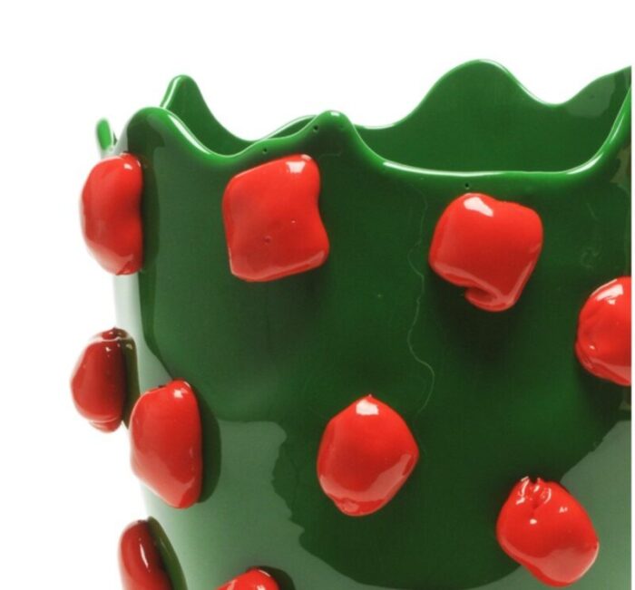 matt green matt red nugget vase by gaetano pesce for fish design 2