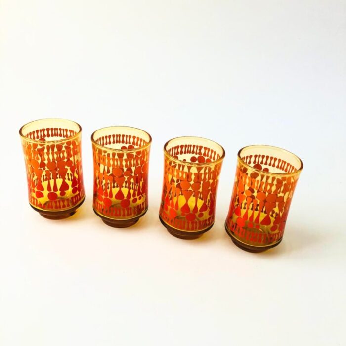 mcm amber juice glasses set of 4 4862