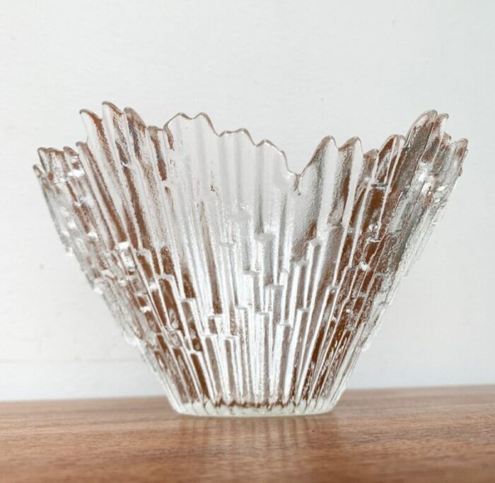 mid center finnish revontulet glass bowl by tauno wirkkala for humppila 12