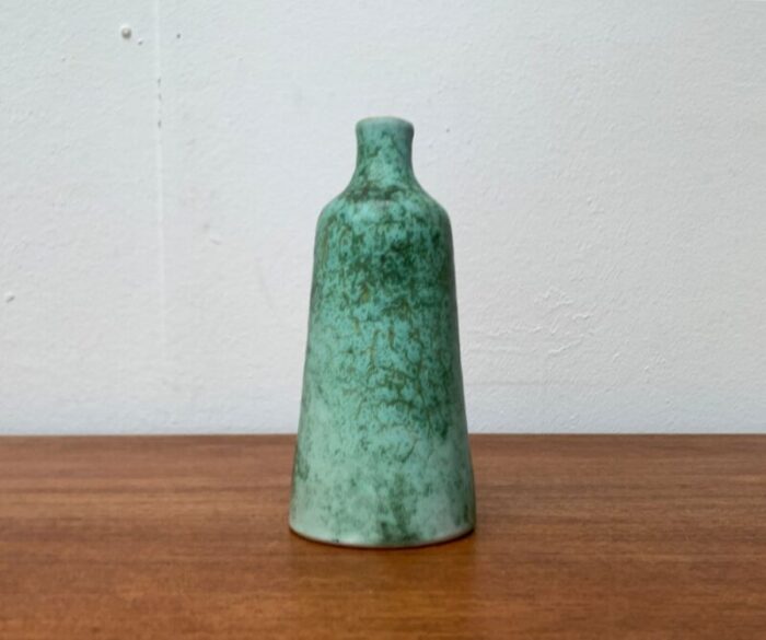 mid century east german gdr minimalist studio pottery carafe vase by kerstin ralf unterstab for kunsttoepferei unterstab ktu 1960s 9