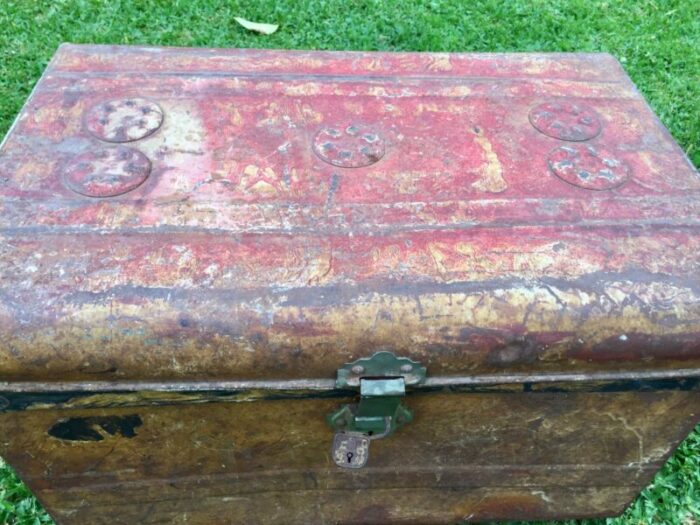 mid century metal trunk 1940s 3